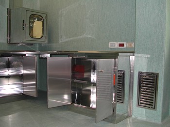 Arredi in Acciaio: Modulo Ante