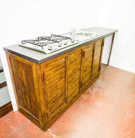 Cucina in alluminio su misura Mod. Country