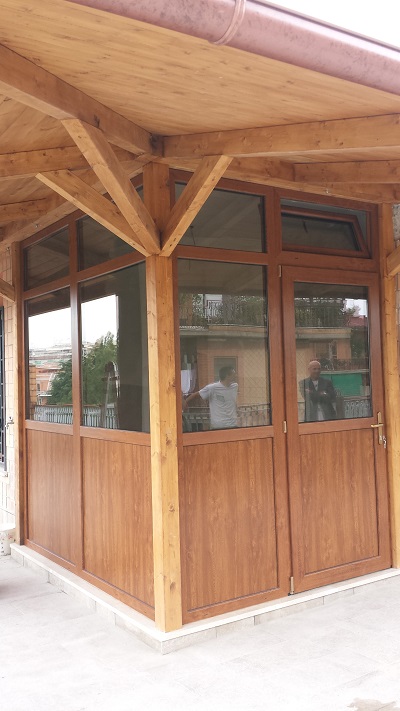 Veranda in PVC effetto legno 2