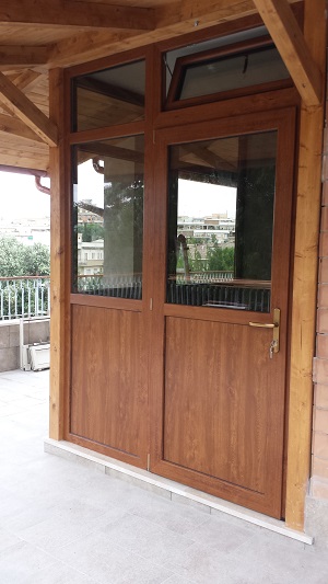 Veranda in PVC effetto legno
