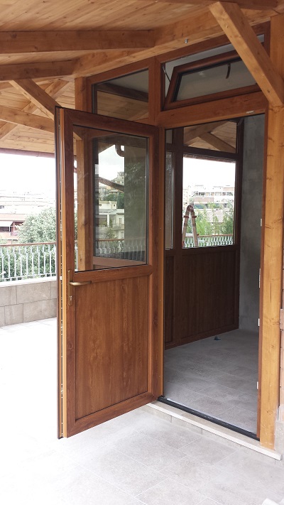 Veranda in PVC effetto legno 3